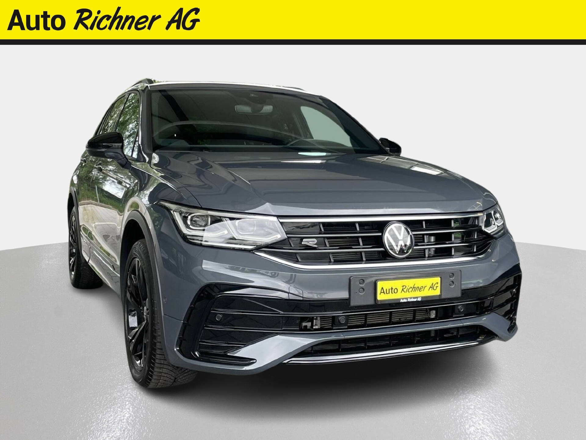 VW Tiguan 2.0 TSI R-Line DSG - Auto Richner AG - Verkaufsfiliale in Arbon & Aadorf | Carrosserie & Werkstatt in Steinach 3